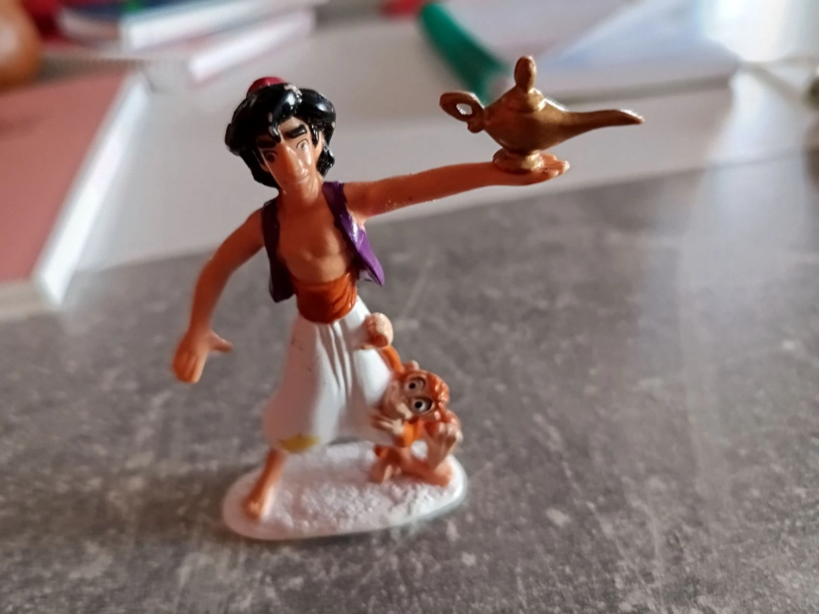Aladdin con lámpara mágica Disney 1992